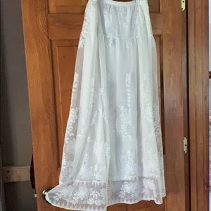 Beautiful white maxi skirt
